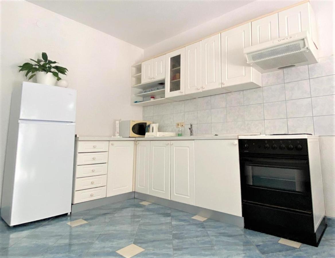 Apartment Aleric Makarska Eksteriør bilde